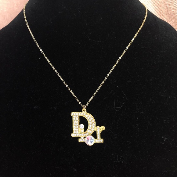 Jewelry - 14 k gold plated necklace with pendant